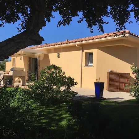 Villa L'hacienda Piscine Chauffee A 28, Spa, Boulodrome Et Court De Tennis Prives, 2 Independantes *