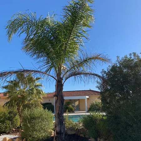 L'hacienda Piscine Chauffee A 28, Spa, Boulodrome Et Court De Tennis Prives, 2 Independantes * Porto-Vecchio (Corsica)