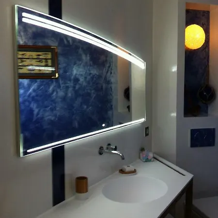 L'hacienda Piscine Chauffee A 28, Spa, Boulodrome Et Court De Tennis Prives, 2 Independantes * Porto-Vecchio (Corsica)