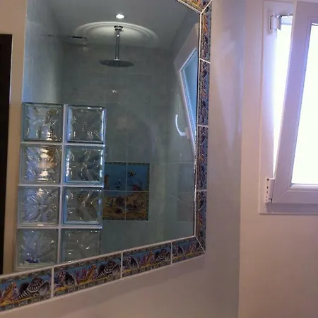 L'hacienda Piscine Chauffee A 28, Spa, Boulodrome Et Court De Tennis Prives, 2 Independantes Villa