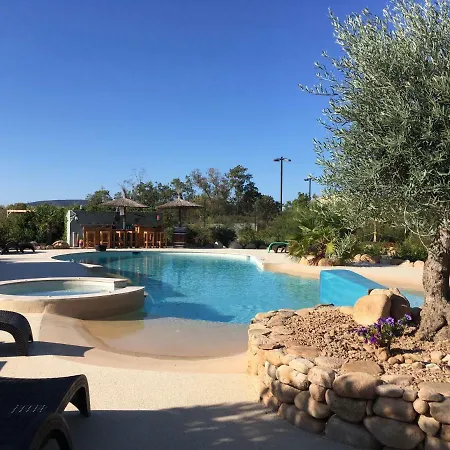 L'hacienda Piscine Chauffee A 28, Spa, Boulodrome Et Court De Tennis Prives, 2 Independantes Villa *