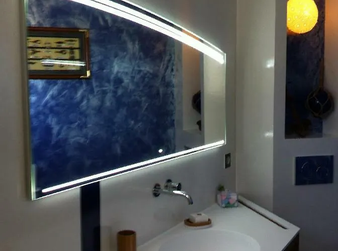 L'hacienda Piscine Chauffee A 28, Spa, Boulodrome Et Court De Tennis Prives, 2 Independantes * Porto-Vecchio (Corsica)